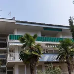 Apartment Pical